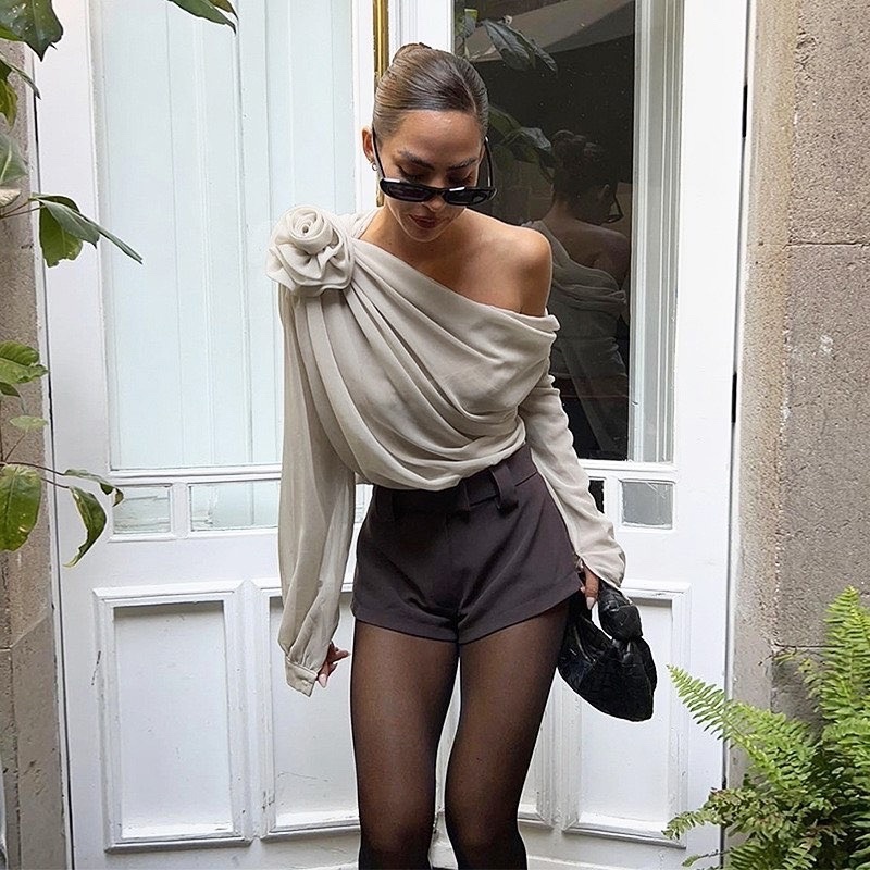 Блузка с розой на одно плечо  14